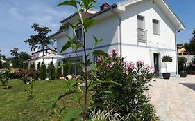 Apartma Majda