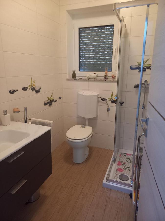 Apartma Majda Appartamento Sežana Esterno foto